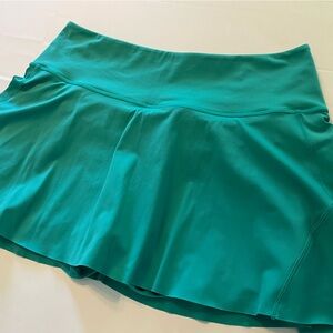Athleta Ace Tennis skirt size large